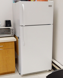 [#G10-15] Refrigerator 