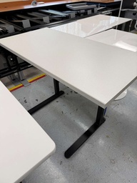 [#C12-251] TABLE - WHITE 