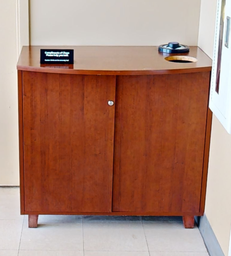 [#D20-1] 2 door cabinet, wood