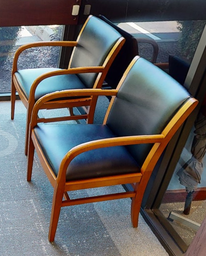 [#B9-3] Black guest chair