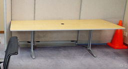 [#C12-14] Training table