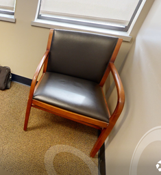 [#B9-4] Black guest chair