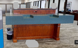 [#C4-5] Cheque desk