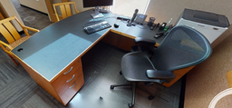 [#E6-1] L-shaped desk