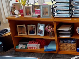 [#D2-4] 3 shelf bookcase