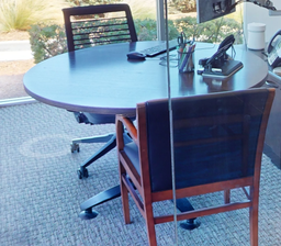 [#C4-6] Meeting table