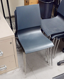 [#B4-4] Stacking Chair