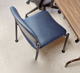 [#B4-9] Blue cafe chair