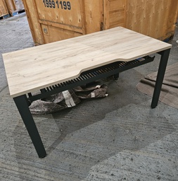 [#E2-6] Desk