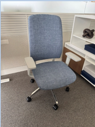 [#B13-72] AROUND CHAIR