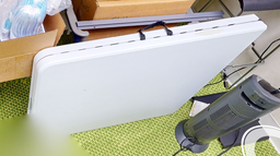 [#C8-11] Folding table