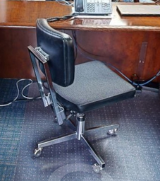 [#B12-4] Task chair no arms