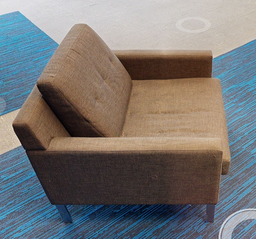 [#B12-7] Brown lounge chair