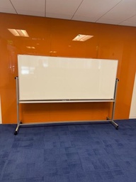 [#F4-16] 8' ROLLING MARKERBOARD