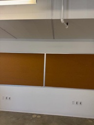 [#F1-36] 6x4' CORK BOARD