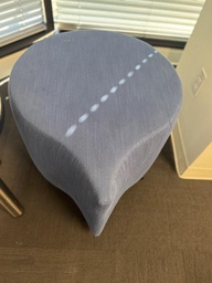 [#B11-51] BLUE OTTOMAN