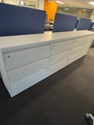 [#D8-69] (2) 3 DRAWER FILE W/SHARED TOP