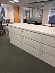 [#D8-126] 3 DRAWER FILE W/ 6'x3' SHARED TOP