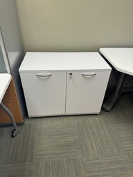 [#D19-134] WHITE STORAGE CABINET