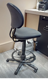 [#B1] Adjustable tall task chair with arms