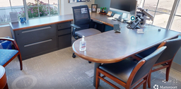 [#E7-3] U-shaped desk