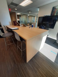 [#C4-5] High Top Tables