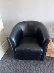 [#B12] Black faux leather chair