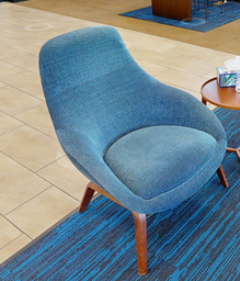 [#B12-4] Blue lounge chair