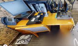 [#E2-10] Desk, wood