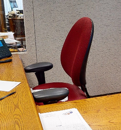 [#B13-11] task chair