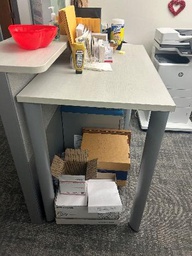 [#C2-29] 30.5" x 30" x 30" Tall table