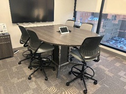 [#L1-34] Collaboration room table