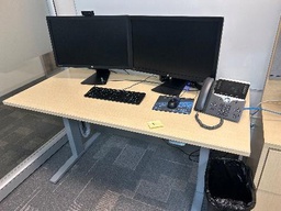 [#L1-35] 29" x 64" Table desk