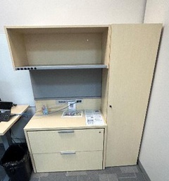 [#D20-36] 18" x 17.5" x 65" Coat closet