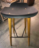[#B1-10] Black/wood barstool