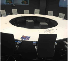 [#C7-48] Large round conference table