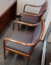 [#B9-1] Striped guest chair, wood