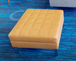 [#B11-7] Gold square ottoman