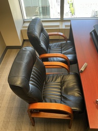 [#B9-11] WOODEN GUEST CHAIRS