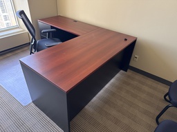 [#E6-47] 78x66x30 L SHAPED DESK