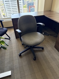 [#B13-74] DESK CHAIR