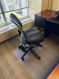[#B12-89] DESK CHAIR