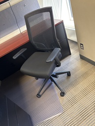 [#B13-105] DESK CHAIR