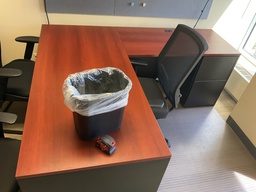[#E6-106] 78x66x30 L SHAPED DESK