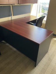 [#E6-116] 78x66x30 L SHAPED DESK