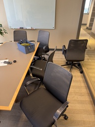 [#B5-178] CONF. CHAIRS