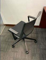 [#B13-4] Chair
