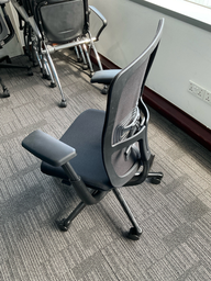 [#B13-85] Office Chairs