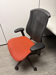 [#B13-103] DESK CHAIR***