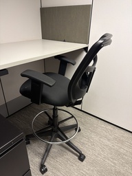 [#B13-110] TALL CHAIR